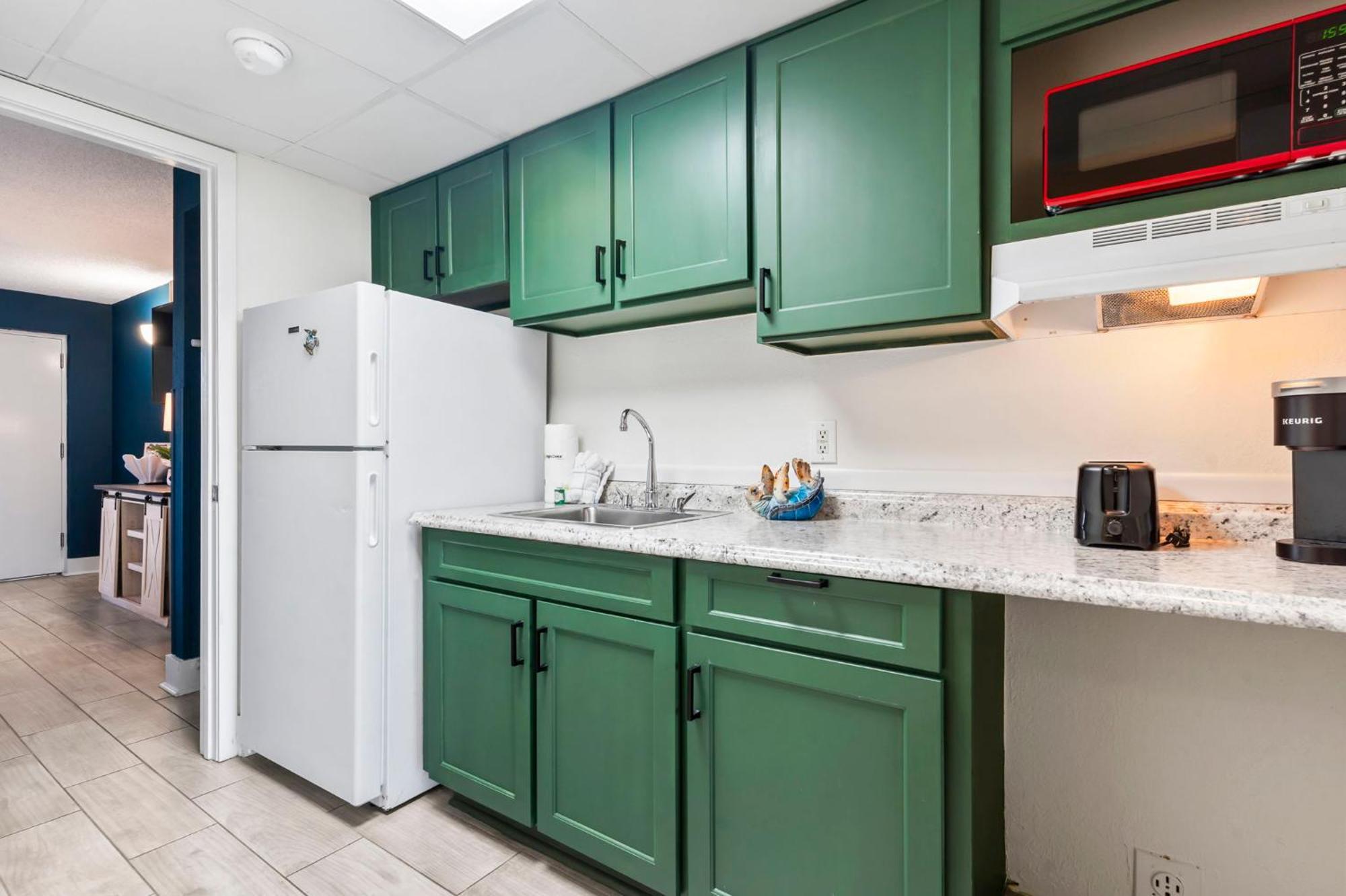 Recently Remodeled Double Queen Condo- Oceanfront Views! Boardwalk 135 Myrtle Beach Exteriör bild