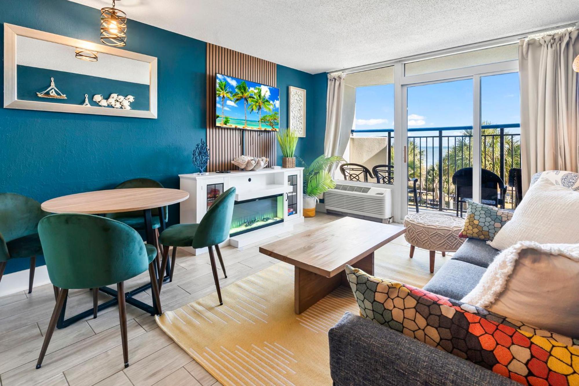 Recently Remodeled Double Queen Condo- Oceanfront Views! Boardwalk 135 Myrtle Beach Exteriör bild