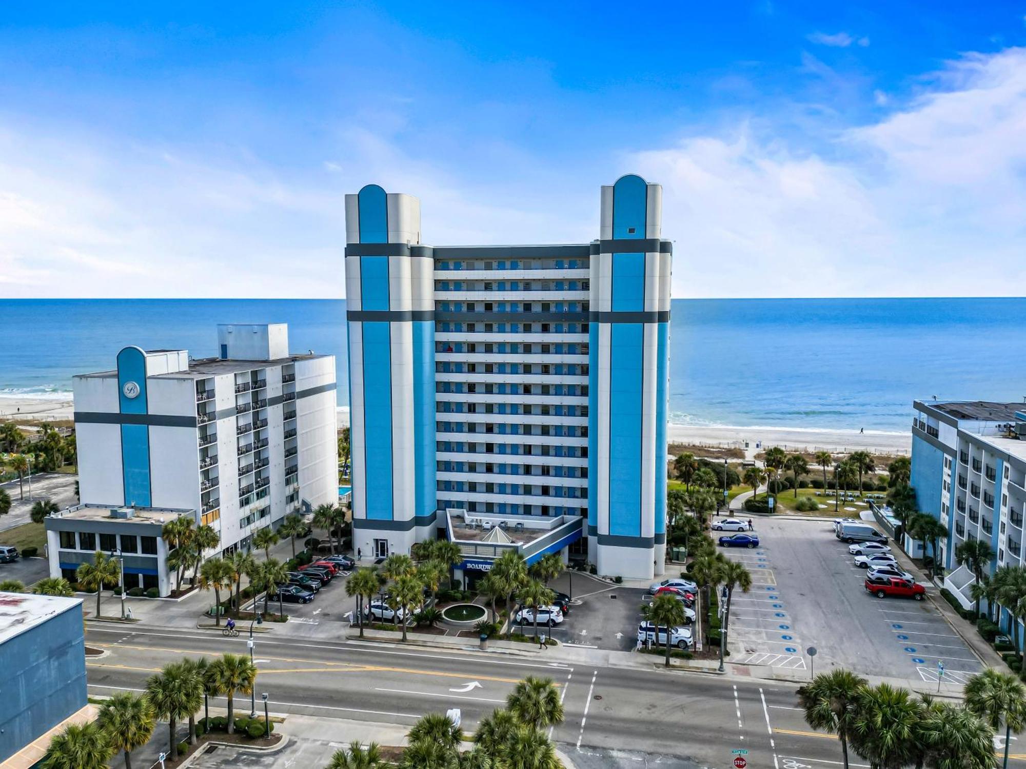 Recently Remodeled Double Queen Condo- Oceanfront Views! Boardwalk 135 Myrtle Beach Exteriör bild